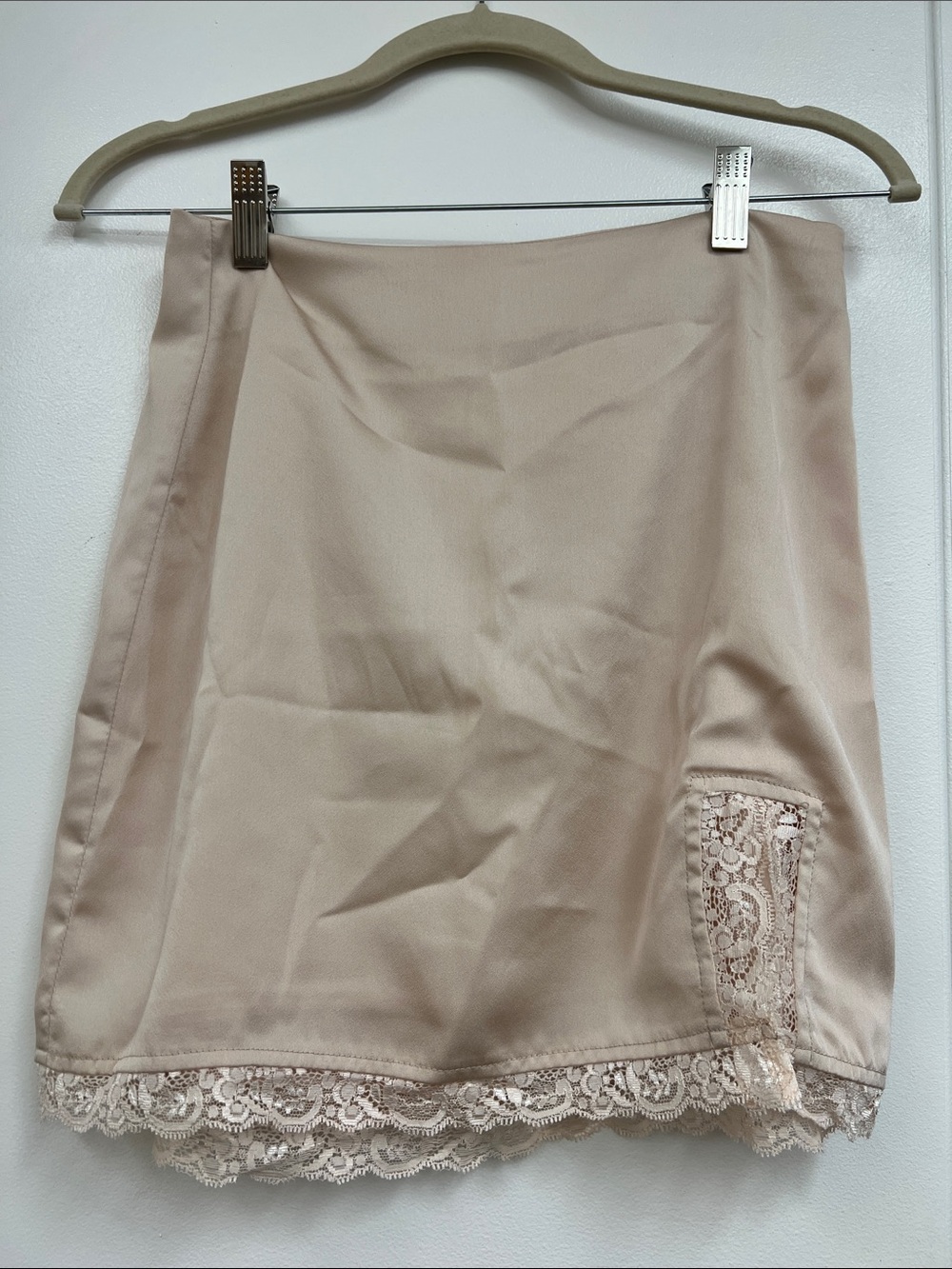 Le Lis Beige Neutral Lace Trim Slip Satin Mini Skirt Delicate Feminine Girly